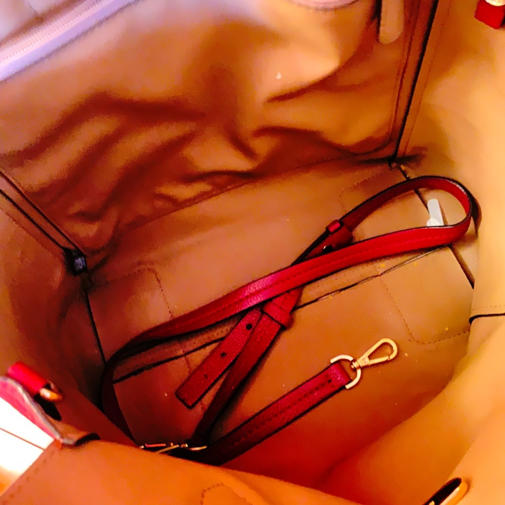Michael Kors Studio Mercer Large Tote. - Picture 6 of 9